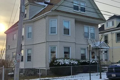 161 Garland St 1