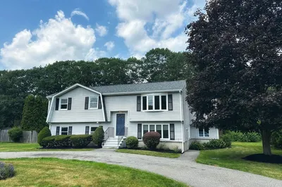 12 Sandra Ave