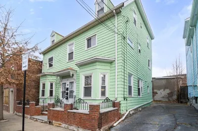 80 Franklin Street 1