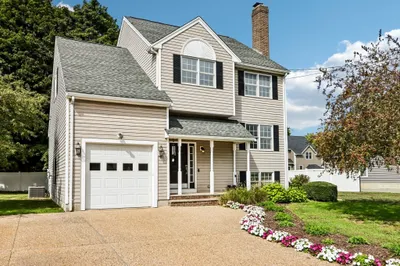 28 Hampden Ave 1