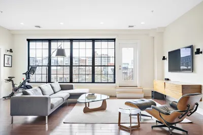 141 West Second St #206 1