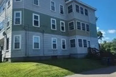 15 Elm Street #1