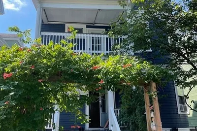 22 Willis St #3