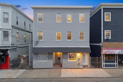 152-158 S Union St 1