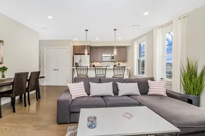 71 Willow Court #3