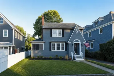 73 Florence Ave 1