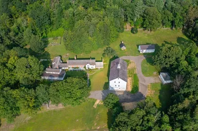 369 Bullitt Rd