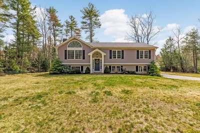 14 Chicopee Drive 1