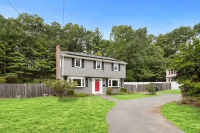 83 Lowell St 1