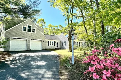 91 Hitching Post Ln 1
