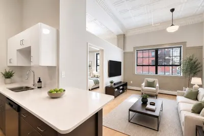 204 Main St #201 1