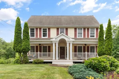 43 Progressive Ave 1