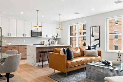 27 Guild Street #202 1