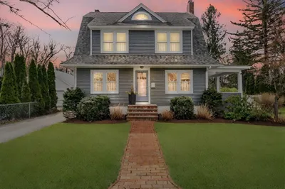 29 Hopkins Pl 1