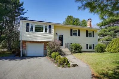 16 Harborwood Dr
