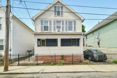 47 N Summer St 1