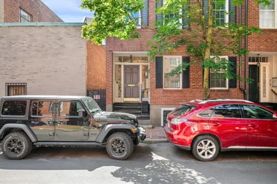 1 Melrose St #1 1