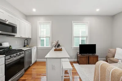 594 East 2nd St #2