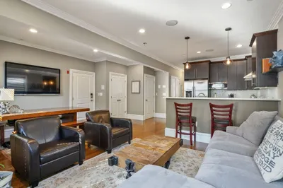 15 Howell St #1 1