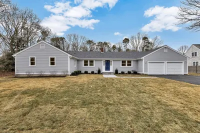 82 Carol Avenue 1