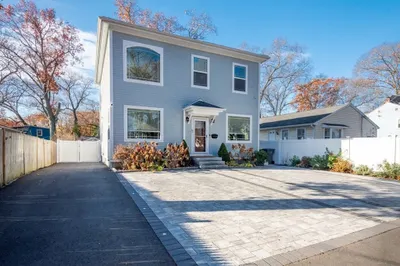 62 Whitney Ave 1