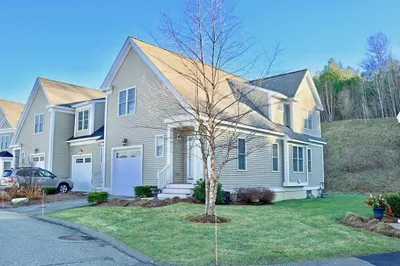 3 BAyberry LAne #A