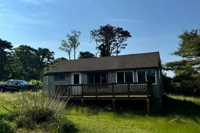 35 Pine Bay Road 1