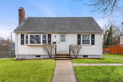 43 Michael St 1