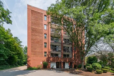 366 Quincy Ave #604 1