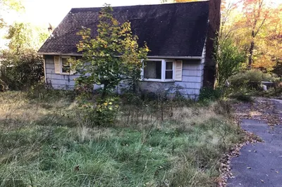 33 Granville Rd