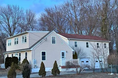 47 Royal St