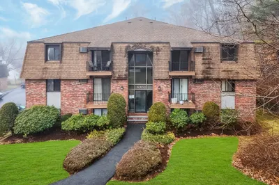 645 W Lowell Ave #24 1