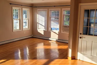 30-32 Freeman Ave #2 1