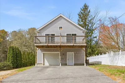 35 Freshmeadow Drive 1