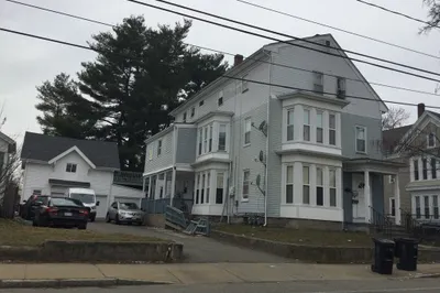 1027 Warren Ave