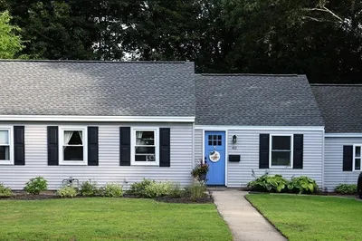 40 Cushing Avenue