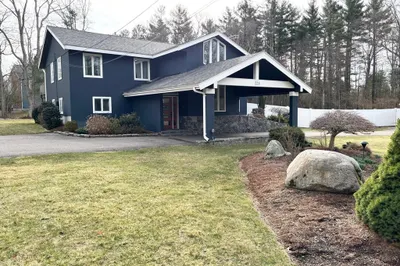 223 Poquanticut Ave 1