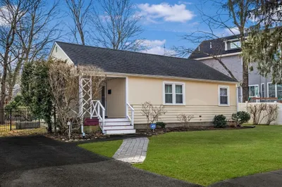 52 Heatherland Road 1