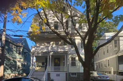30 Granville Rd #1