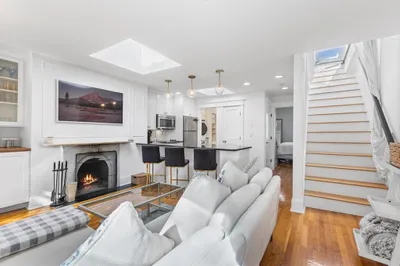 49 Warren Ave #5