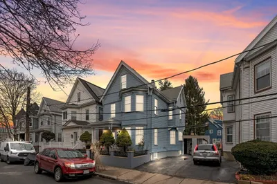31 Gilman St 1