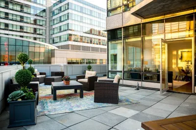 3 Avery Street #906 1