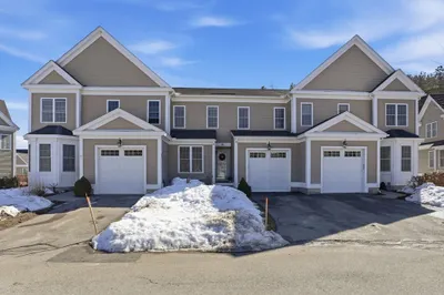 5 BayBerry Lane #B