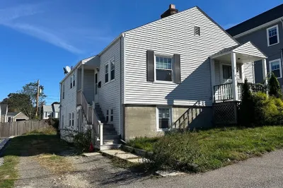 8 Richfield St #8