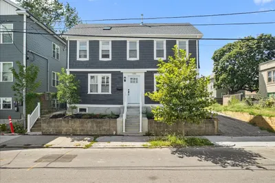 149 Burnside Street 1