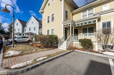 7 Russell Place #7 1