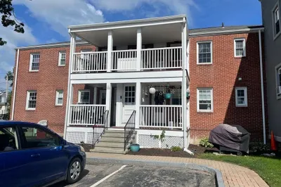 180 South Main St #33 1