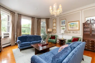 164 Beacon St #2