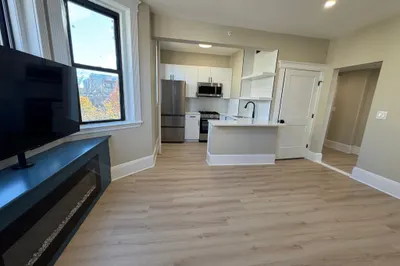 41 Edgerly Rd #52 1