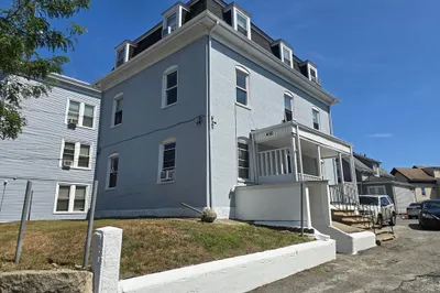 450 Essex St 1
